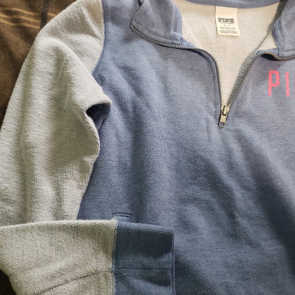 Pink VS half zip pullover - Picture 3 of 4